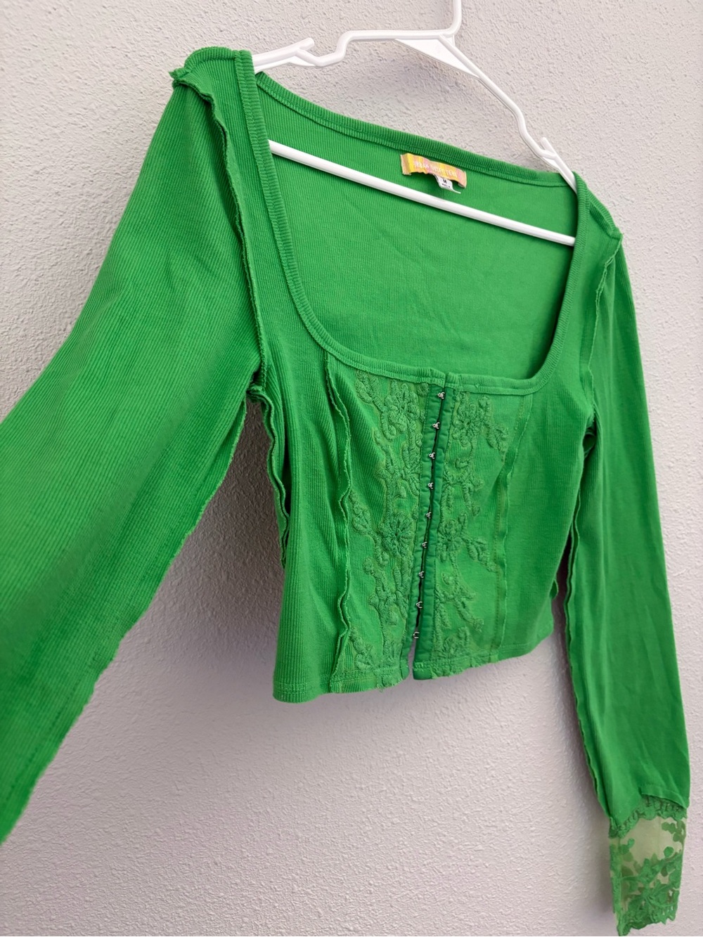 Urban Outfitters Green Embroidered Lace Crop Top (size M) - Picture 5 of 8
